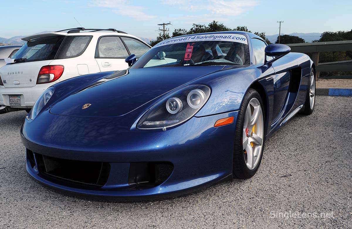 073-blue-Porsche-Carrera-GT.jpg