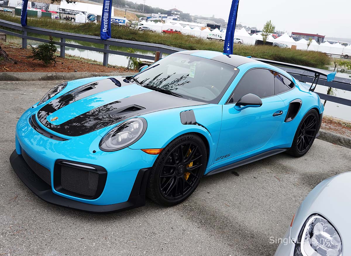 191-Porsche-911-GT2RS.jpg