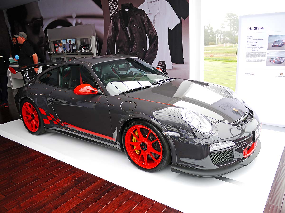 098-Pebble-Beach-Porsche.jpg