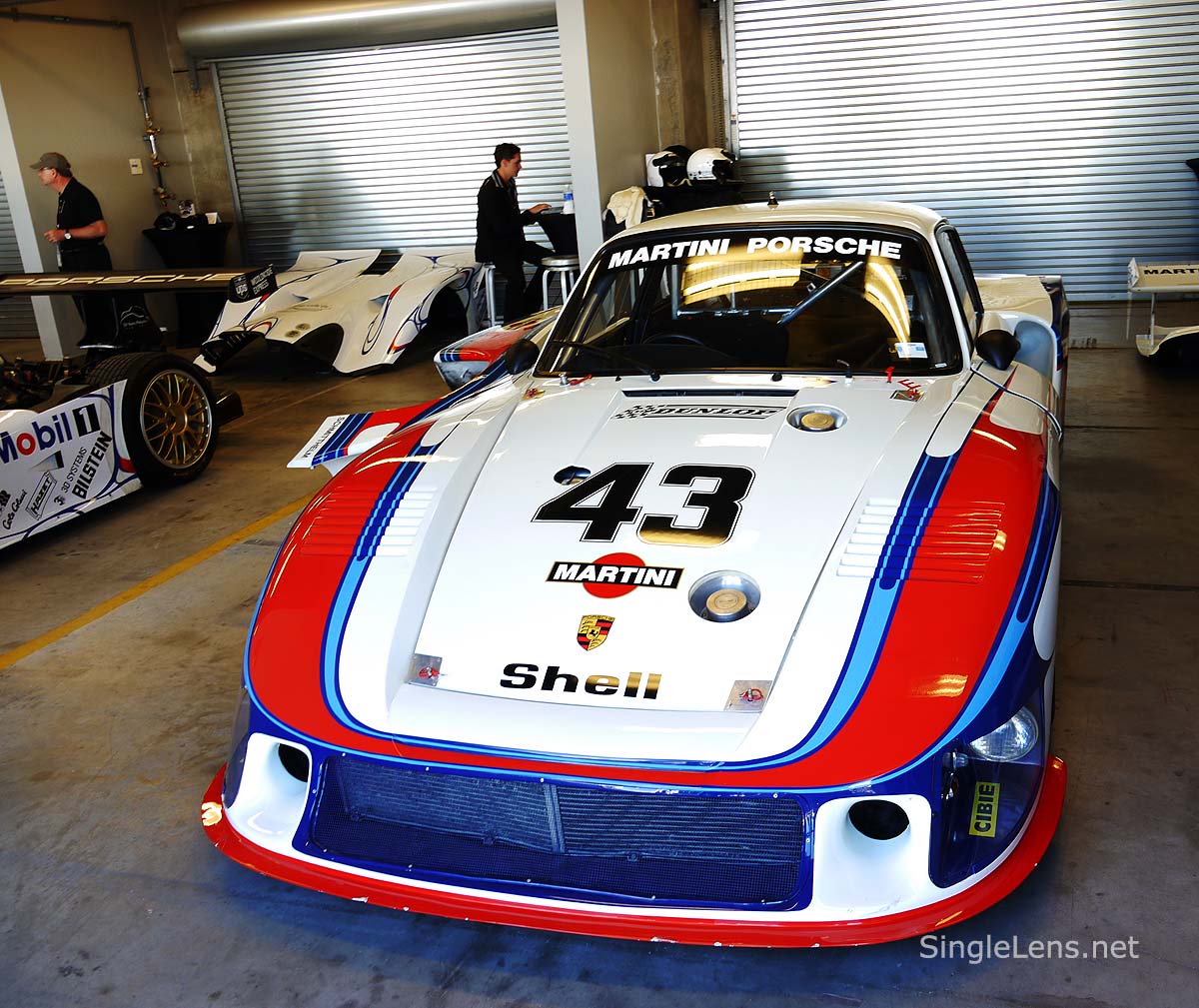 107-Porsche-racecars.jpg